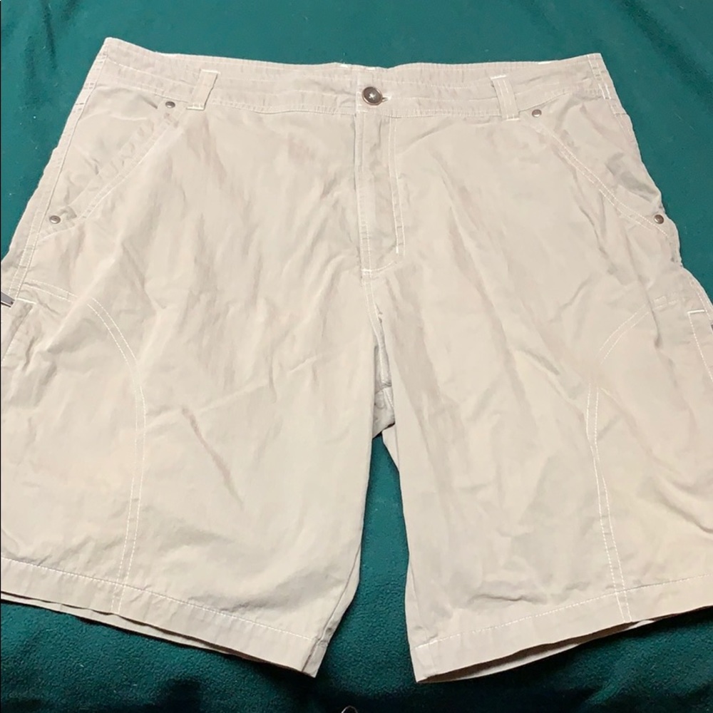 Pacific Trail hiking shorts 38/9